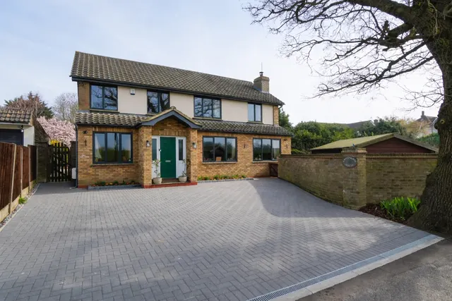 Stortford Road, Hatfield Heath, CM22, photo 1