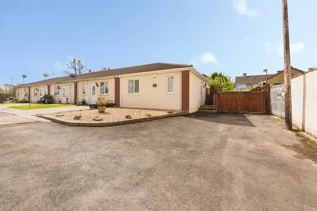 Randolph Close, BRISTOL, Avon, BS13, photo 1