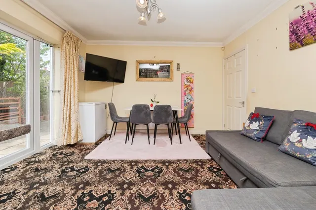 Photo 2 — Randolph Close, BRISTOL, Avon, BS13