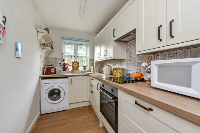Lenten Street, Alton, GU34, photo 1