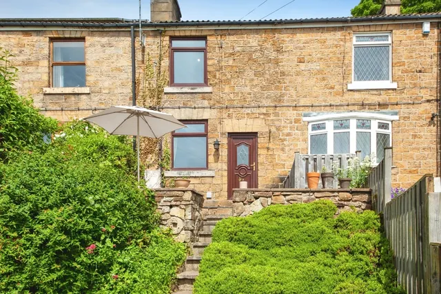 Loxley Road, SHEFFIELD, South Yorkshire, S6, photo 1