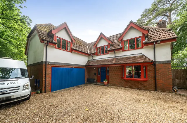 Winchester Road, Bassett, SO16, photo 1