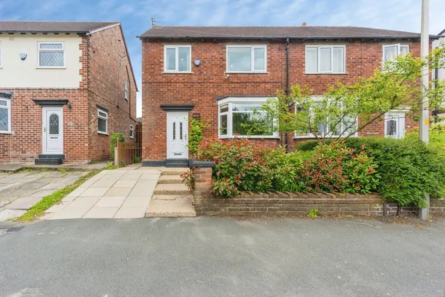 Knypersley Avenue, Stockport, Greater Manchester, SK2, photo 1