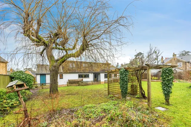New Yatt Road, WITNEY, photo 1
