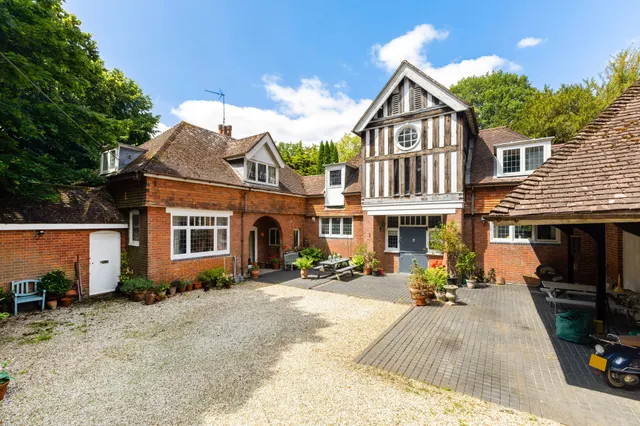 Photo 2 — Rodgate Lane, Haslemere, GU27