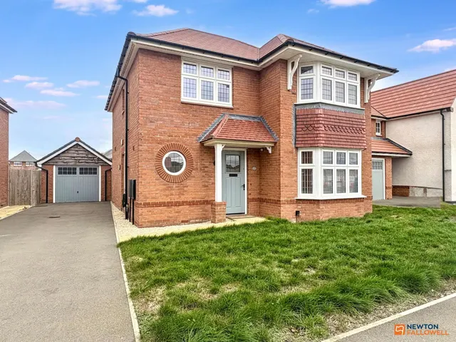 Lower Farm Road, Hugglescote, LE67, photo 1