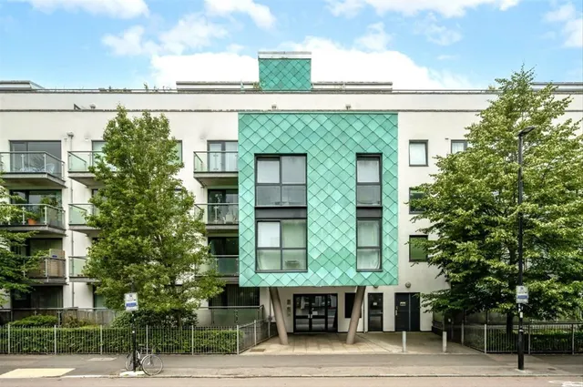 71E Drayton Park, Highbury, photo 1