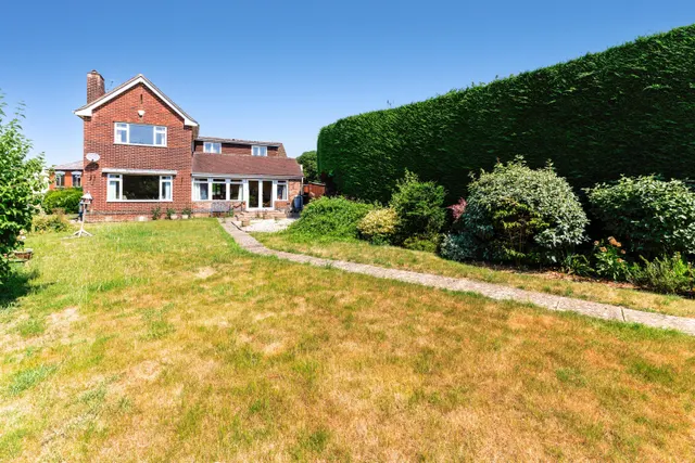 Pearcroft Road, Stonehouse, GL10, photo 1