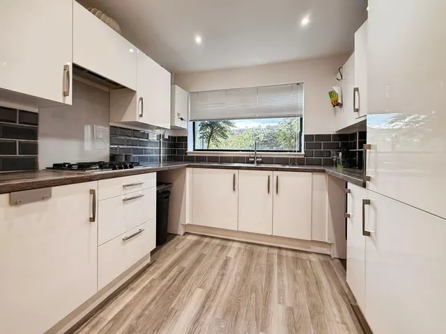 Chirbury, Stirchley, TF3, photo 2