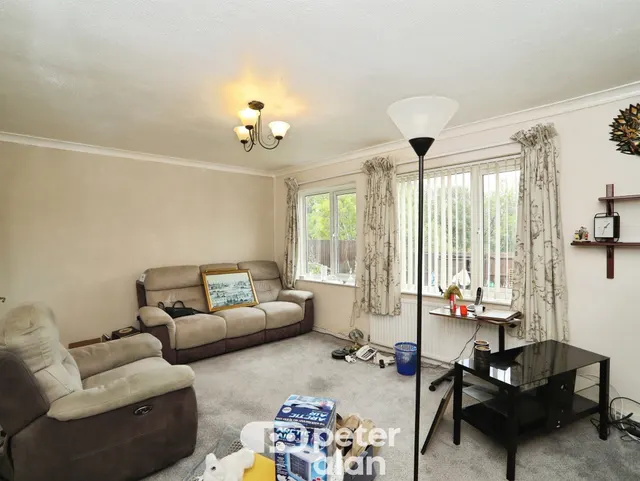 Fernbank Cwmbran, NP44, photo 2