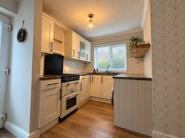 Sandringham Drive, DE21, photo 2