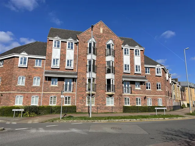 Henry Bird Way, Northampton, photo 1