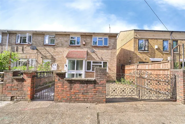 Zetland Street, London, E14, photo 1