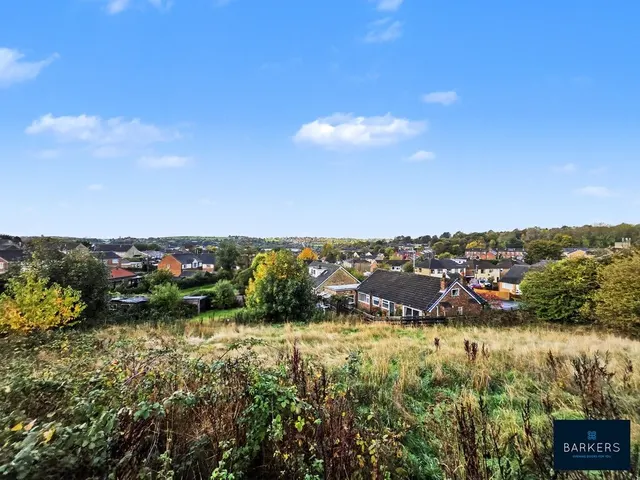 Western Avenue, Birstall, WF17, photo 2