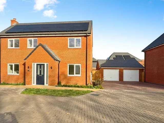 Brick Kiln Road, Raunds, Wellingborough, photo 1