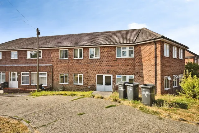 Milford Road, Yeovil, BA21, photo 1