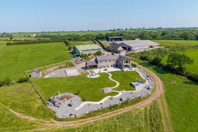 Pen Y Banc, Kidwelly, photo 1