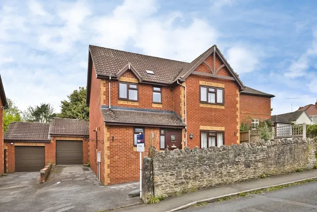 Hawkers Lane, Wells, BA5, photo 1