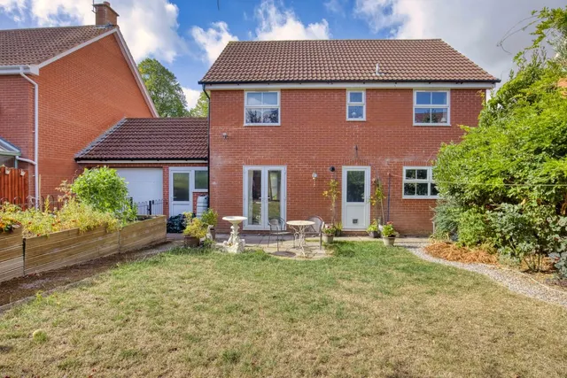Graham Way, Cotford St. Luke, TA4, photo 2