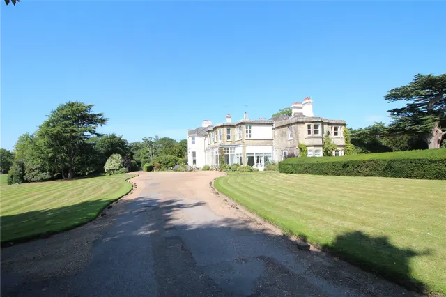 Chilling Street, Sharpthorne, East Grinstead, West Sussex, RH19 4JF, photo 1