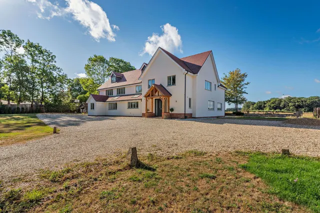 Reading Road, Rotherwick, RG27, photo 1