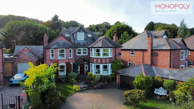 Calverley House Village Walks Marford Hill, Marford, LL12, photo 1