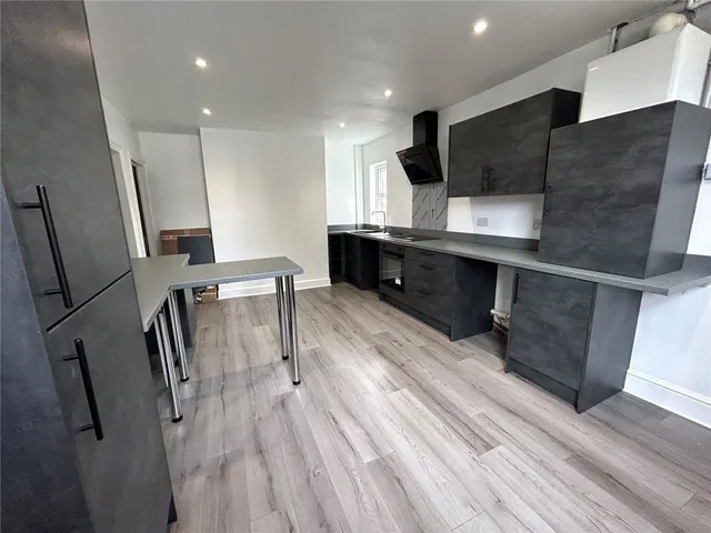 Photo 3 — Dewsbury Road, Ossett, West Yorkshire, WF5
