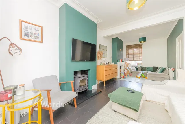 Bartlett Road, Gravesend, DA11, photo 2