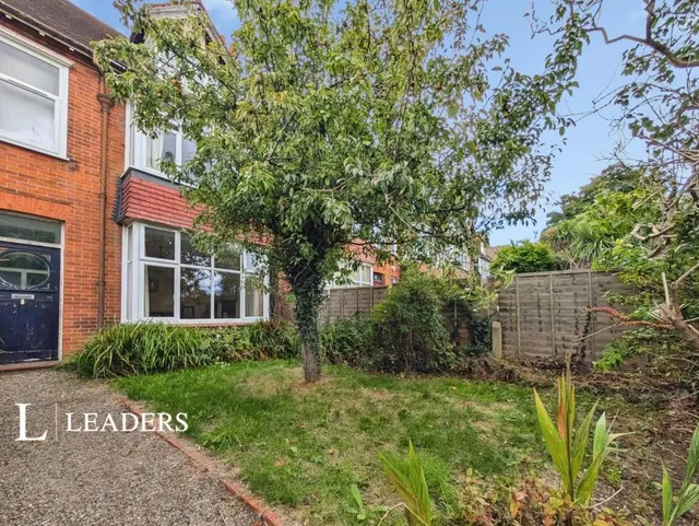 5 bedroom house, Broadwater Road, Worthing, BN14