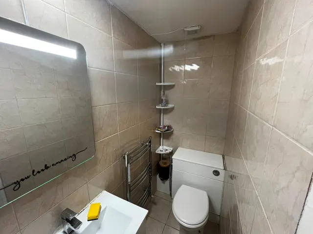 Surman Terrace, Romford, RM1, photo 3
