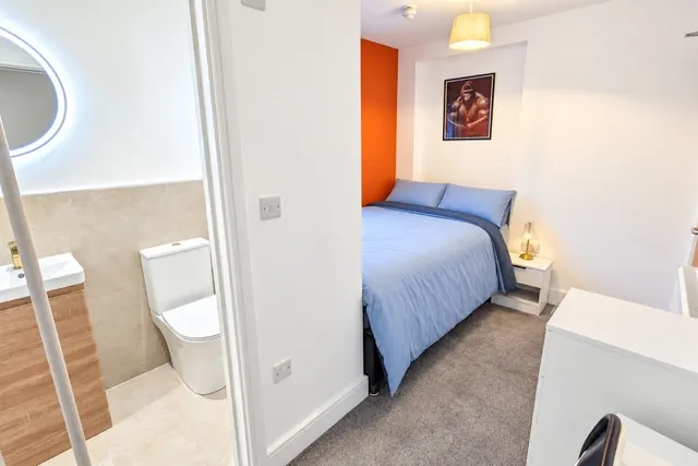 Royal Oak Road, Woking, GU21, photo 2