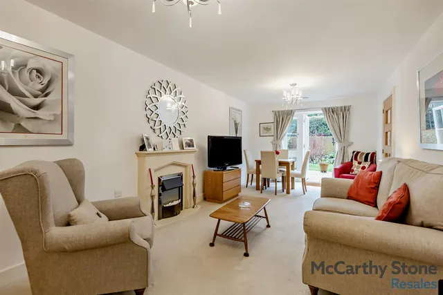 High Street, Cranbrook, TN17, photo 2
