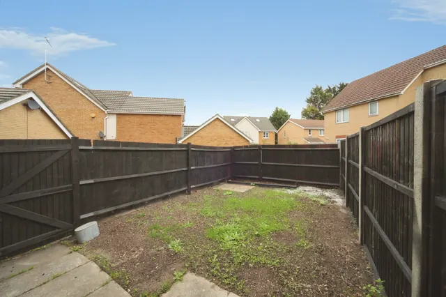 Morgan Close, Luton, LU4, photo 3
