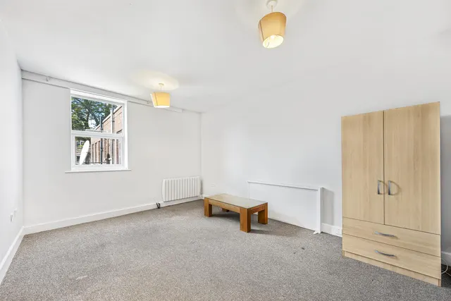 Station Road, North Chingford, E4, photo 2