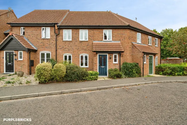 Victory Avenue, Great Yarmouth, NR31, photo 1