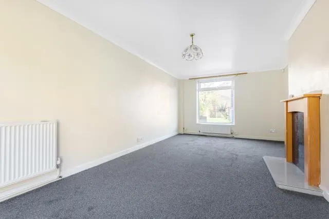 Shelley Avenue, Bracknell, RG12, photo 3