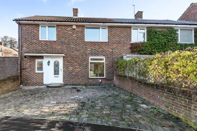 Shelley Avenue, Bracknell, RG12, photo 1