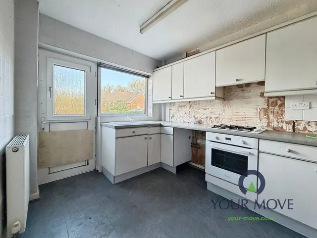 Westgate, Monk Bretton, S71, photo 3
