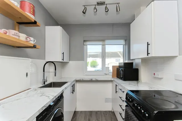 Furness Road, Eastbourne, BN21, photo 3
