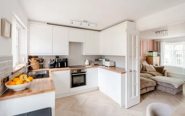 Guest Avenue, Emersons Green, BS16, photo 1