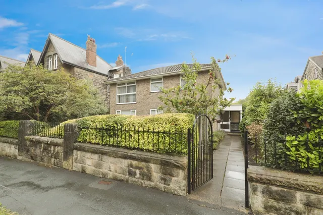 Cold Bath Road, Harrogate, photo 1