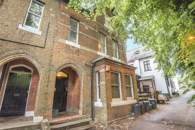 Summerhill Villas, Susan Wood, Chislehurst, BR7, photo 1