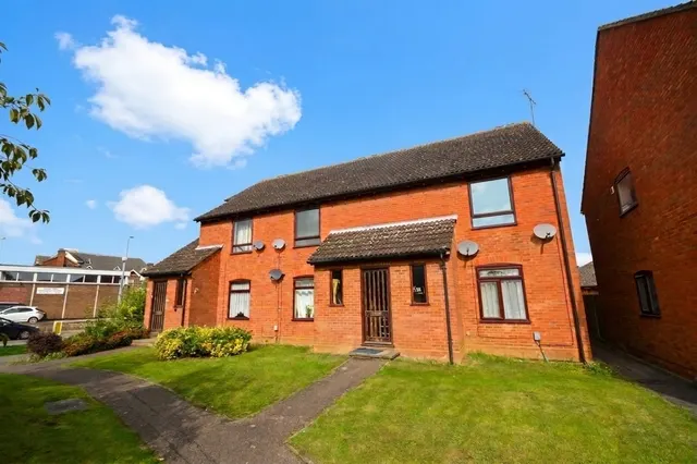 Trinity Place, Stevenage, SG1, photo 1