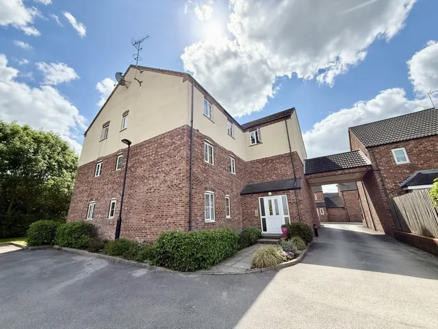 Raynald Road, Sheffield, photo 1