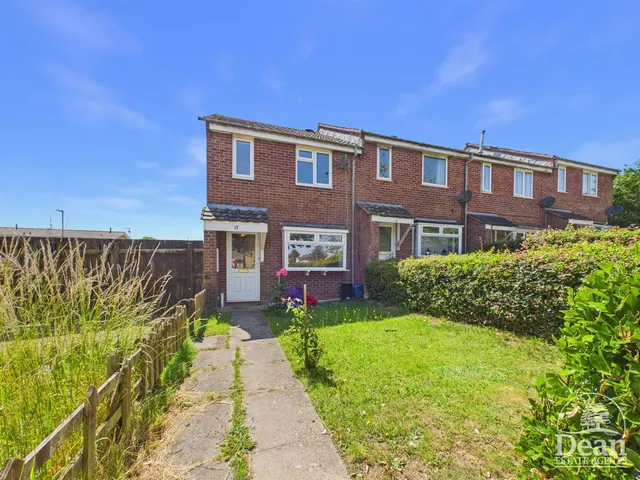 Laburnam Way, Bulwark, Chepstow, photo 1