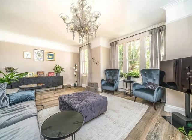 Photo 2 — Park Hill, Clapham, SW4