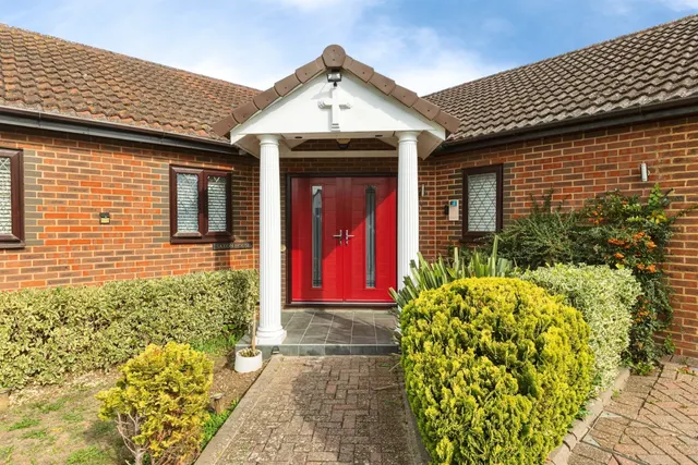 Nursery Drive, Wellingborough, NN8, photo 2
