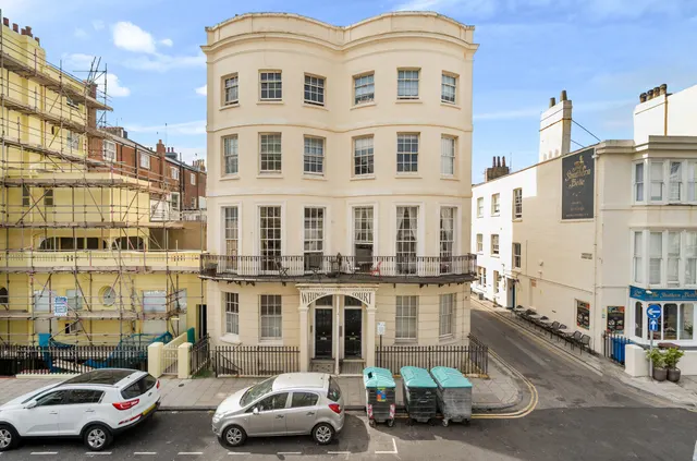 Waterloo Street, Hove, BN3, photo 1