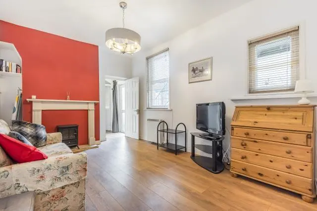 Craven Road, Newbury, RG14, photo 2