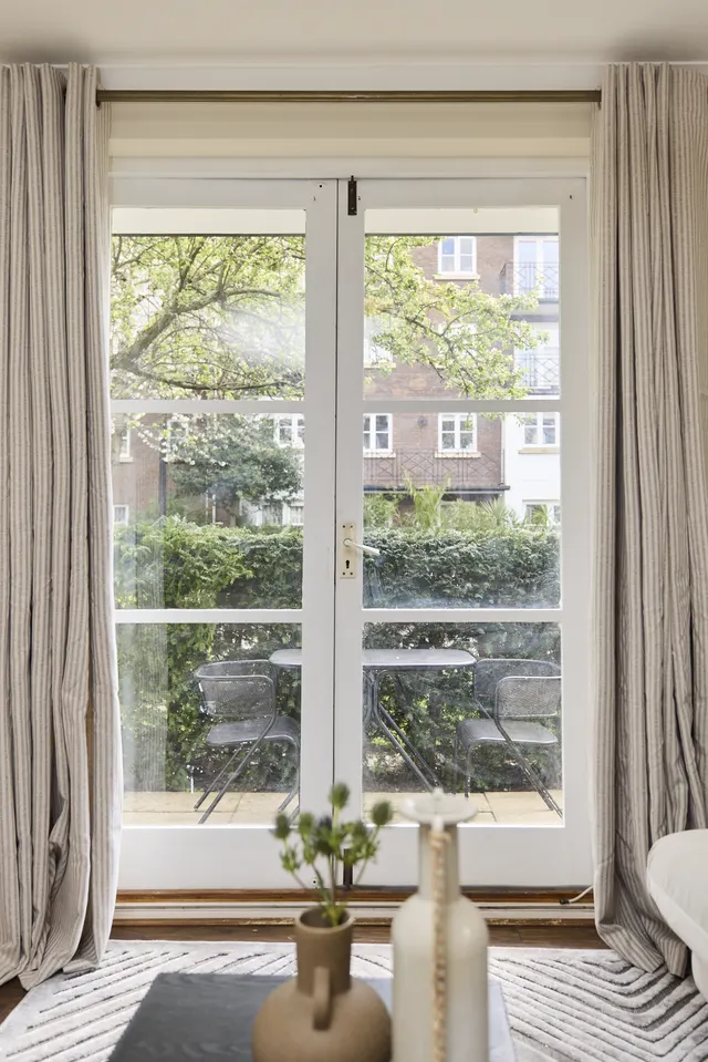 Photo 3 — Brompton Park Crescent, London, SW6